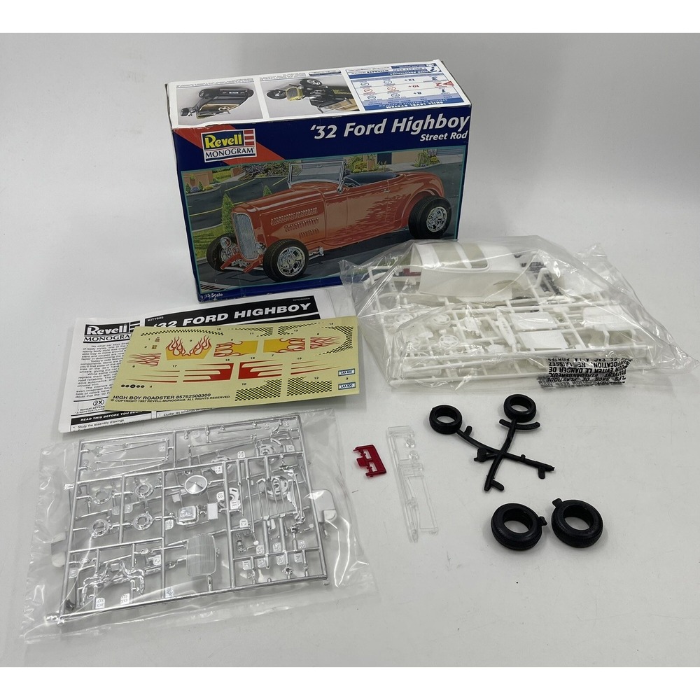 Revell 85-7625 1932 Ford Highboy Street Rod‎ Kit 1/25 Model Car Mountain NIOB